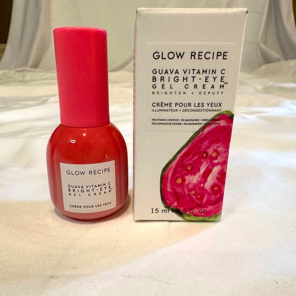 Glow Recipe Guava Vitamin C Bright-Eye Gel Cream - Picture 1 of 2